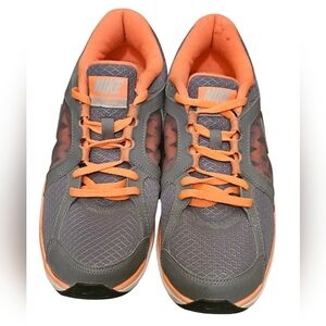 NIKE Dual Fusion ST3 Running Shoes Womens 10 Gray Coral Leather Mesh 657498-001